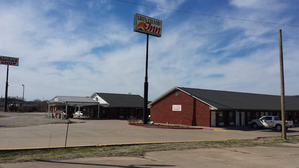 Green Country Inn Henryetta Exterior photo